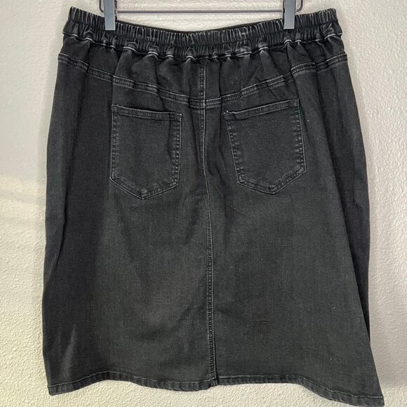 Skies Are Blue Black Denim Button Front Raw Hem Plus Size Knee Length Skirt 1X - Picture 6 of 12